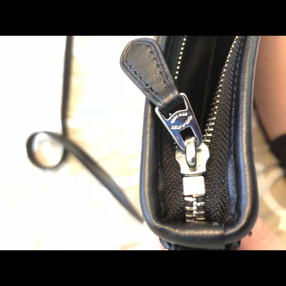 Coach Purse! Authentic - Picture 6 of 6